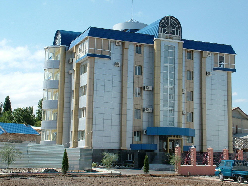 Golden Dragon Hotel Bishkek Ngoại thất bức ảnh